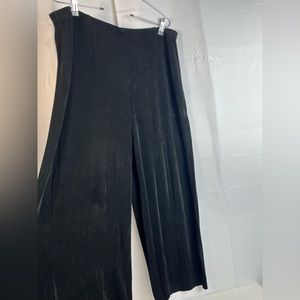 Chicos Travelers Womens Slinky High Waist Wide Leg Pull On Crop Pants Sz 3/XL